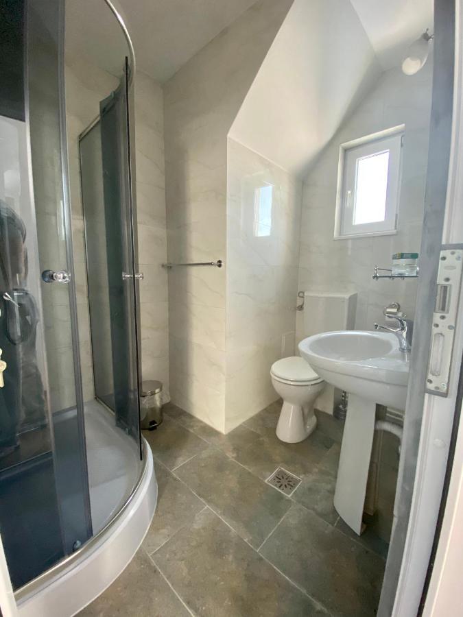 Apartament Casa Sonya Aninoasa Zewnętrze zdjęcie