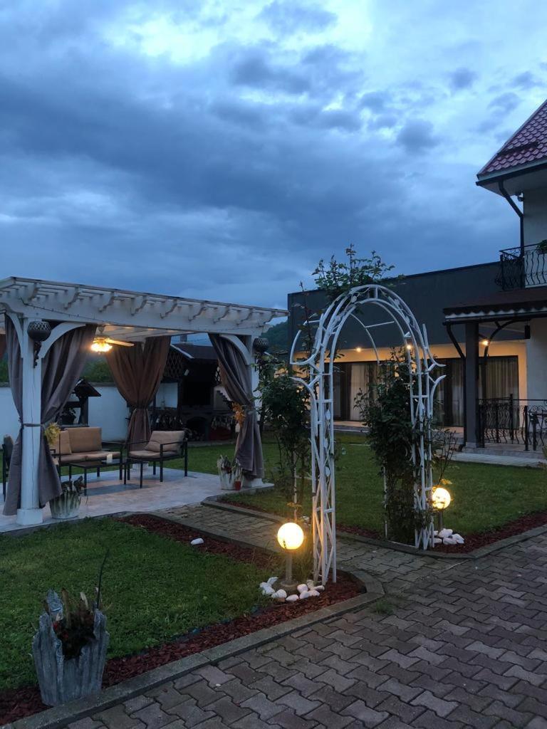 Apartament Casa Sonya Aninoasa Zewnętrze zdjęcie